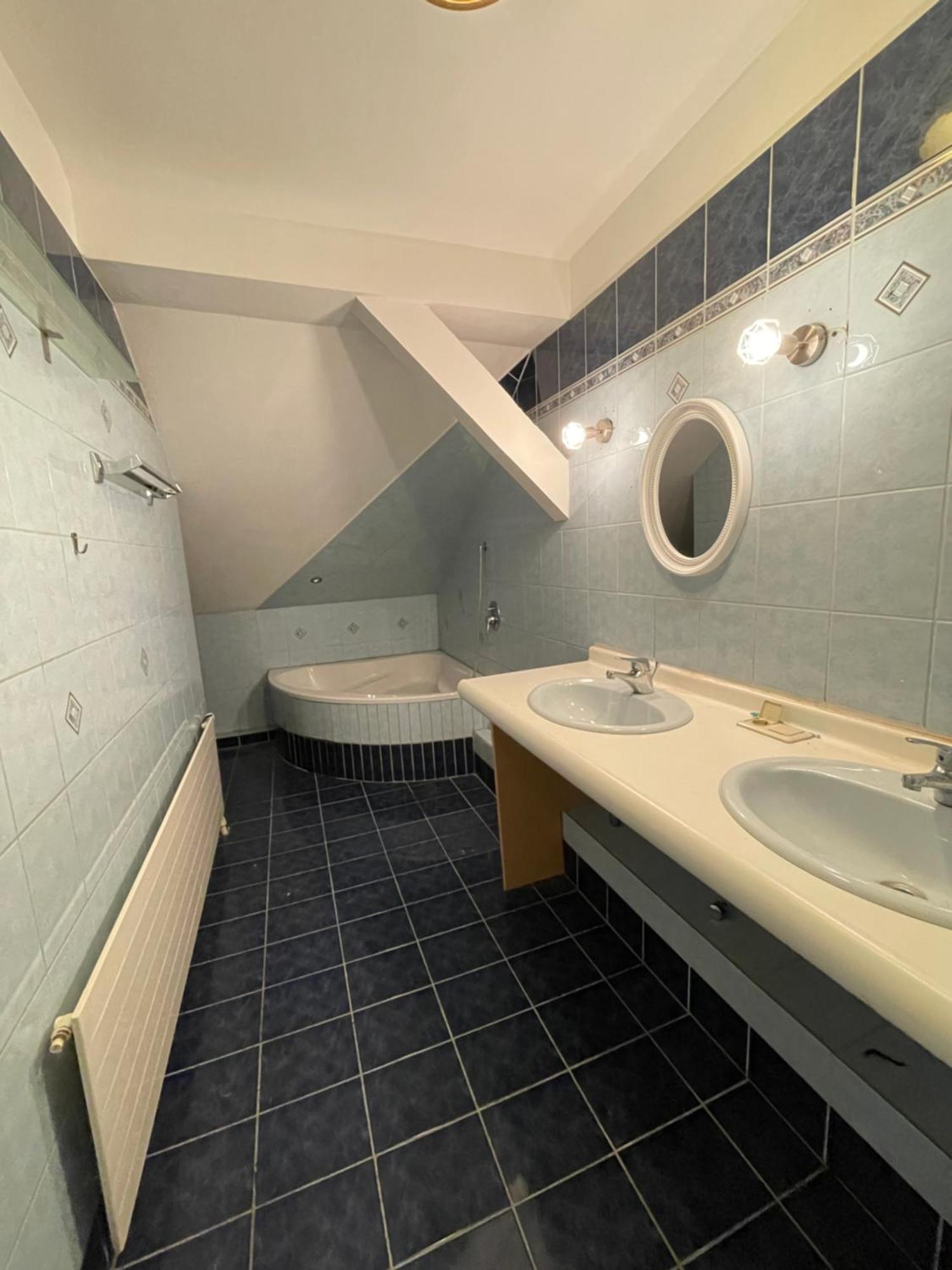 U6 Schoepfwerk Home Вена Экстерьер фото